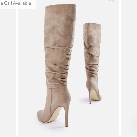 Woman’s heel boots worn once - Picture 3 of 5